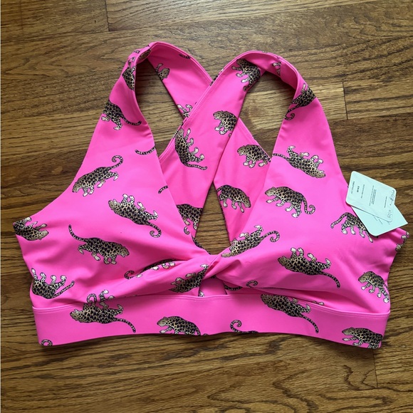 NWT Fabletics Oasis Twist hot pink leopard sports bra size 2X - Picture 1 of 6